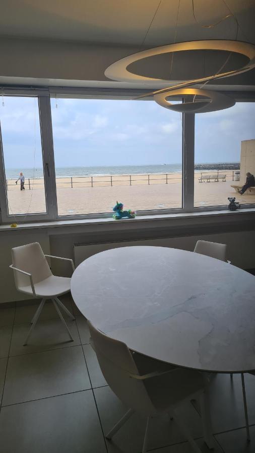 דירות אוסטנדה Frontaal Gelijkvloers Seaview 80M² 2 Slp מראה חיצוני תמונה